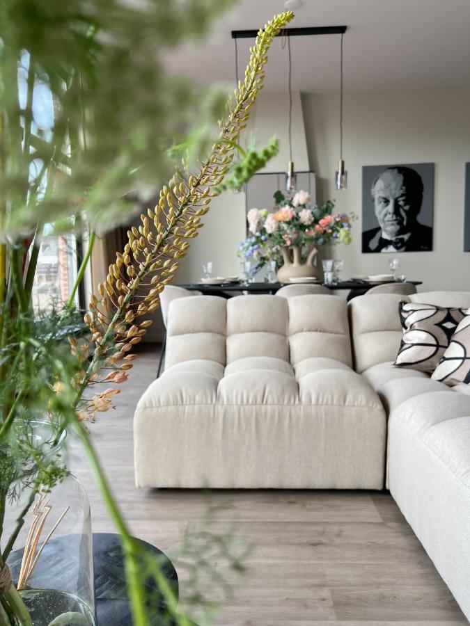 Apartment Luxury Waterpoort - 2 Bedrooms, 4 Pers Sneek